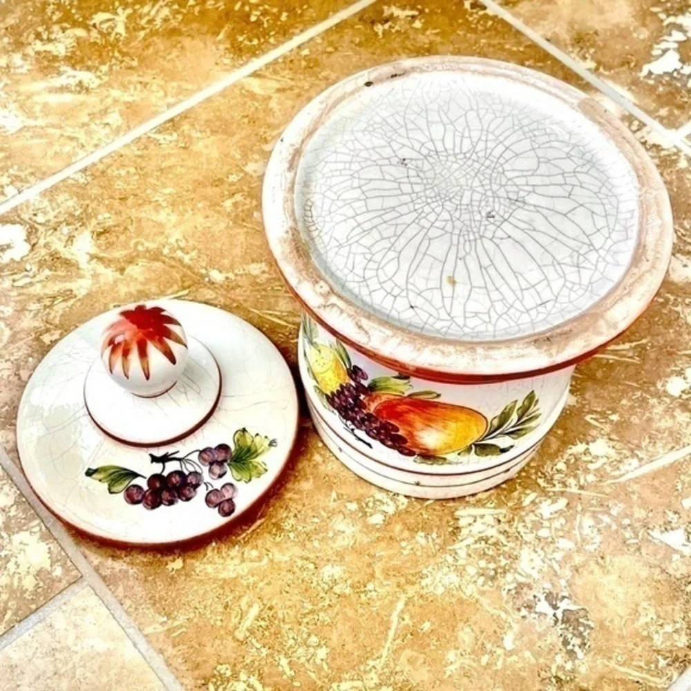 VINTAGE! CRAZED! Cookie Jar - Large Jar w/ Fruit Motif!